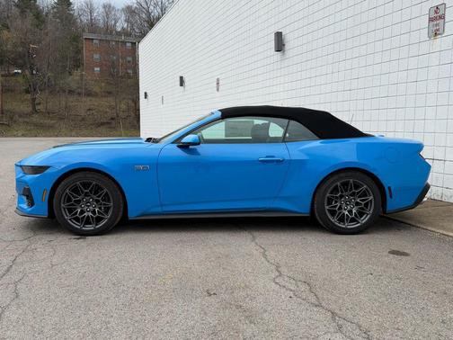 GRABBER BLUE METALLIC 2025 Ford Mustang GT Premium