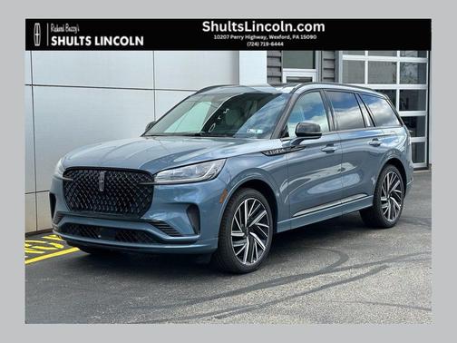 Whisper Blue Metallic Clearcoat 2026 Lincoln Aviator Black Label AWD