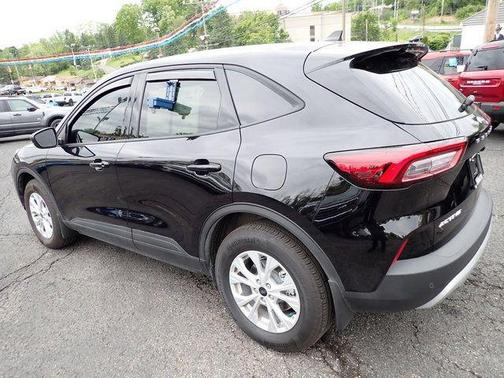 AGATE BLACK METALLIC 2025 Ford Escape Active