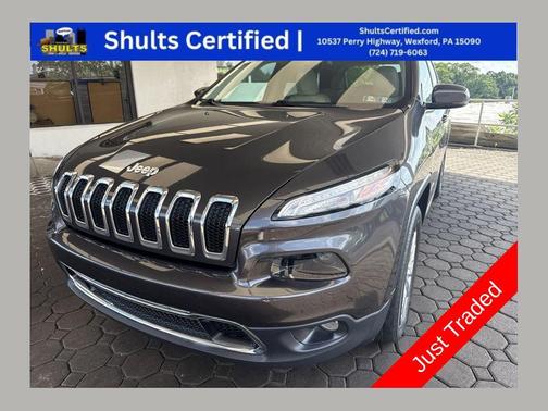 Granite Crystal Metallic Clearcoat 2017 Jeep Cherokee Limited