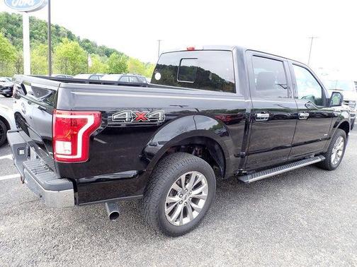 SHADOW BLACK 2017 Ford F-150 XLT