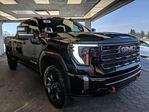 2024 GMC Sierra 2500 AT4