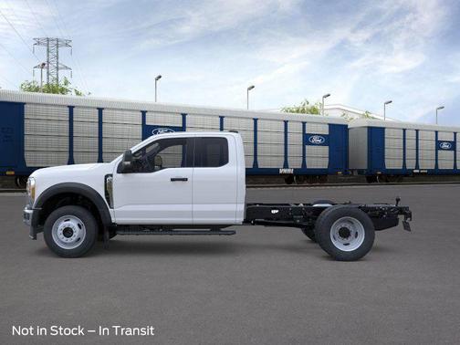 OXFORD WHITE 2026 Ford F-450 XL
