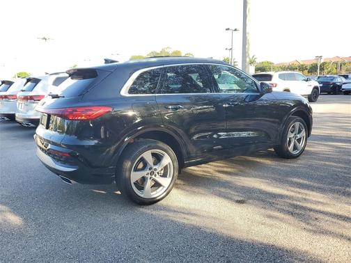 2025 Audi Q5 2.0T quattro Premium
