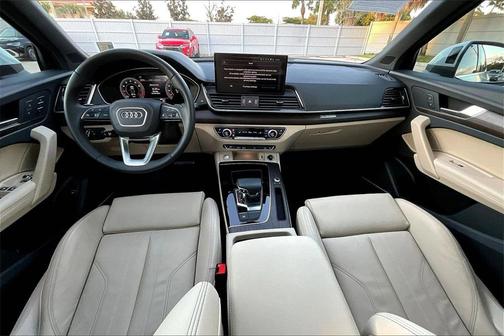 2024 Audi Q5 45 S line quattro Premium