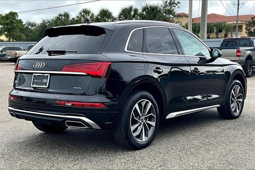 2025 Audi Q5 45 S line quattro Premium