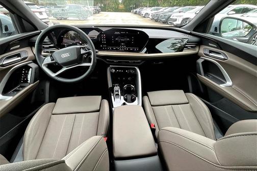 2025 Audi Q5 2.0T quattro Premium