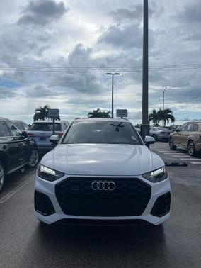 2025 Audi Q5 45 S line quattro Premium