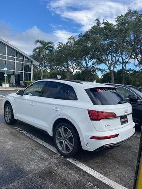 2025 Audi Q5 45 S line quattro Premium