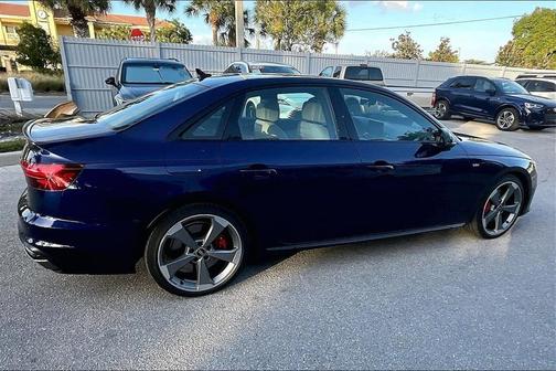 2023 Audi A4 45 S line Premium Plus