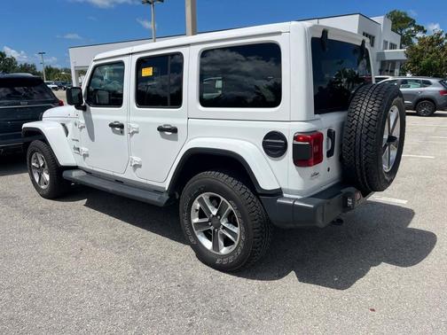 2020 Jeep Wrangler Unlimited Sahara