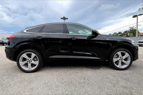 2025 Audi Q5 Sportback 2.0T Premium