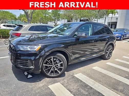 2023 Audi Q7 55 Premium Plus