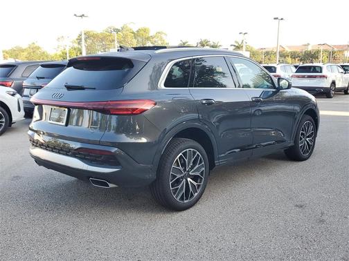 2025 Audi Q5 2.0T quattro Premium