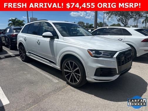 2023 Audi Q7 55 Premium Plus