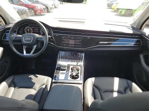 2022 Audi Q7 55 Prestige