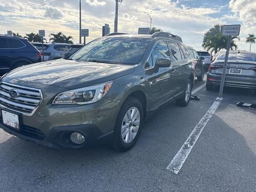 2016 Subaru Outback 2.5i Premium