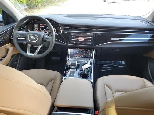 2023 Audi Q8 55 Premium