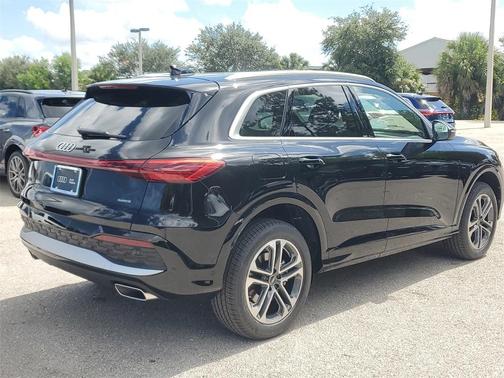 2025 Audi Q5 2.0T quattro Premium