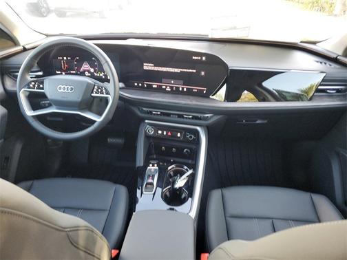 2025 Audi Q5 2.0T quattro Premium