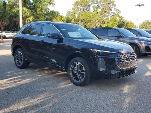 2025 Audi Q5 2.0T quattro Premium