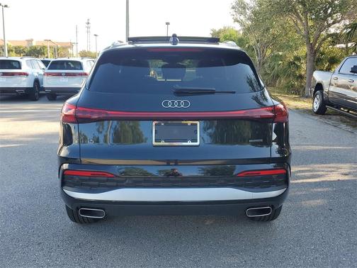 2025 Audi Q5 2.0T quattro Premium