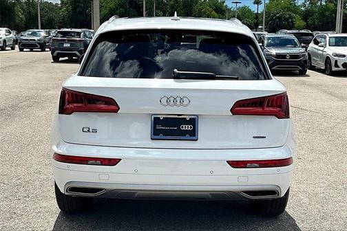 2019 Audi Q5 2.0T Prestige
