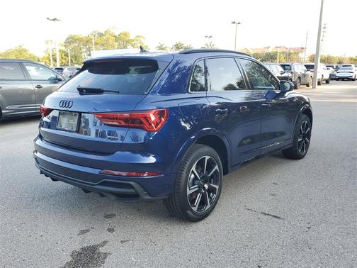 2025 Audi Q3 45 S line Premium