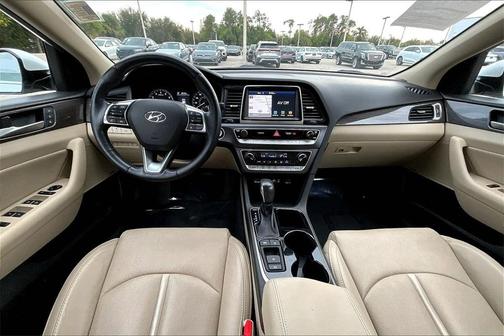 2018 Hyundai SONATA Limited
