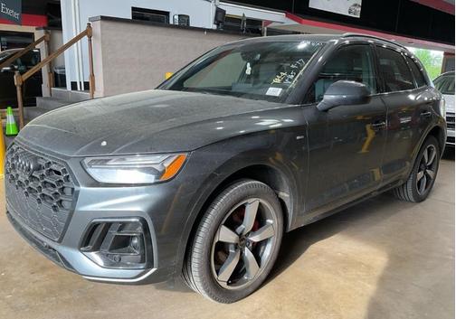 2024 Audi Q5 45 S line quattro Premium