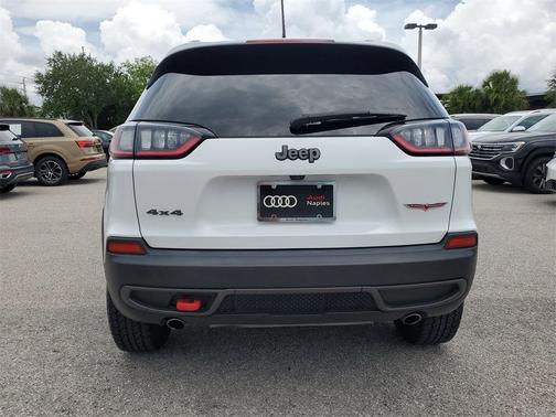 2022 Jeep Cherokee Trailhawk
