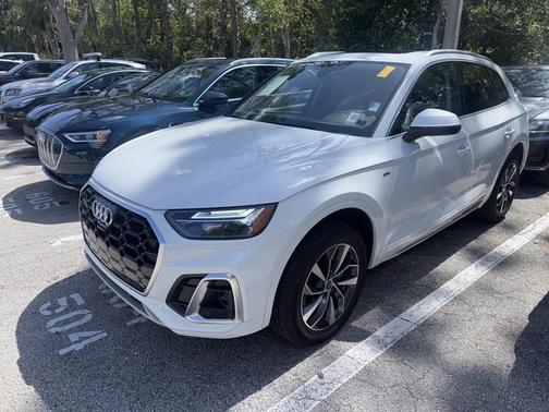 2024 Audi Q5 45 S line quattro Premium