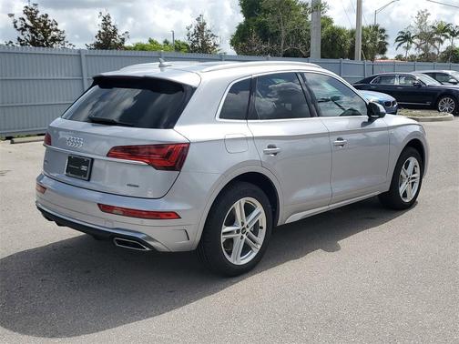2021 Audi Q5 e 55 Premium