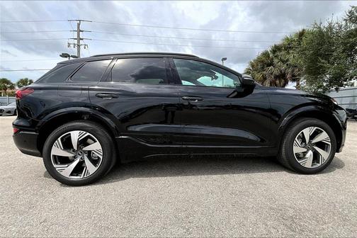 2025 Audi Q6 e-tron Premium