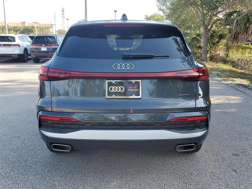 2025 Audi Q5 2.0T quattro Premium