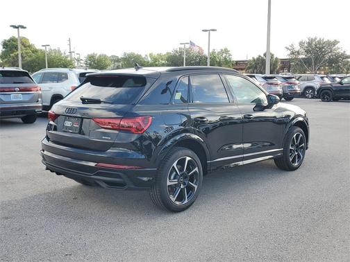 2025 Audi Q3 45 S line Premium