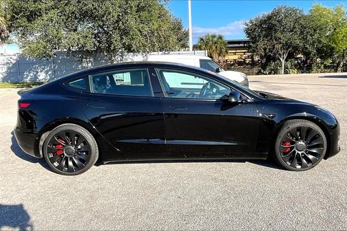 2022 Tesla Model 3 Performance