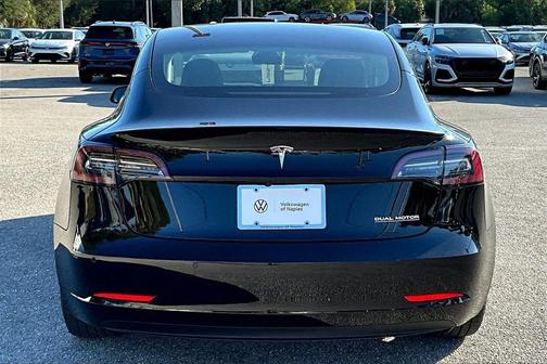 2022 Tesla Model 3 Performance