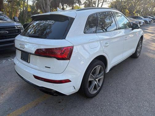 2025 Audi Q5 45 S line quattro Premium