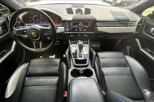 2021 Porsche Cayenne GTS
