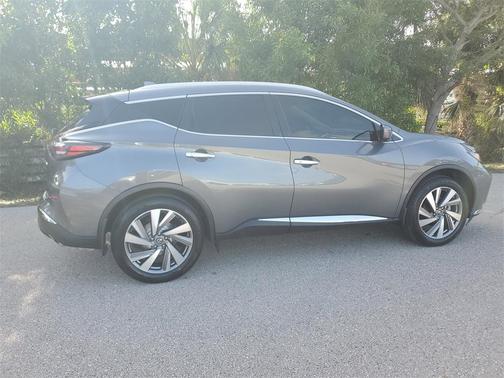 2020 Nissan Murano SL