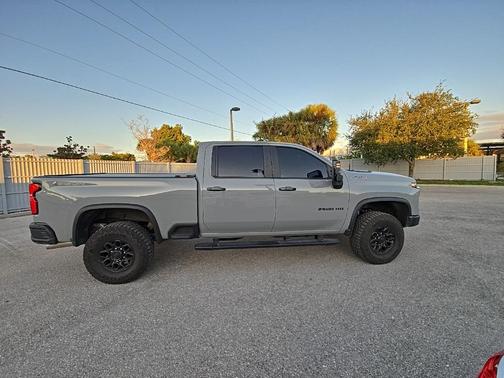 2024 Chevrolet Silverado 2500 ZR2
