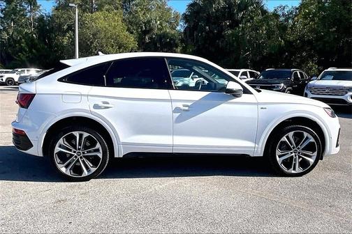 2022 Audi Q5 45 S line Prestige