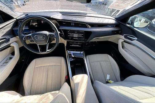 2024 Audi Q8 e-tron S line Premium