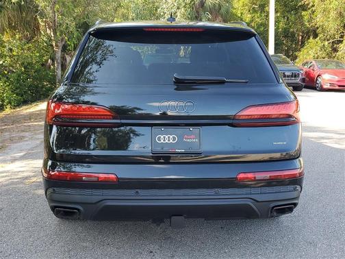 2025 Audi Q7 55 Premium