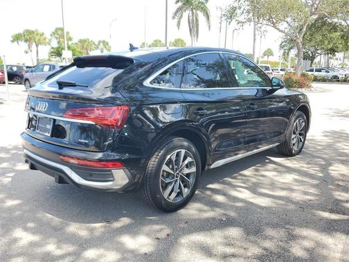 2022 Audi Q5 45 S line quattro Premium