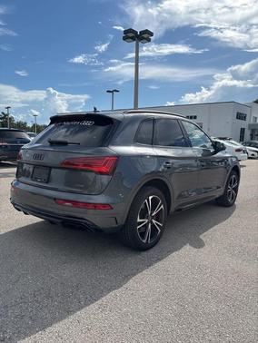 2025 Audi Q5 45 S line quattro Premium
