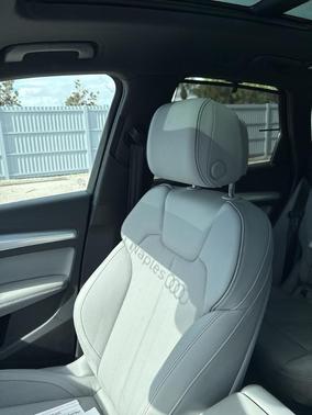 2025 Audi Q5 45 S line quattro Premium