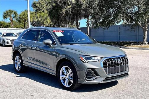 2024 Audi Q3 45 S line Premium