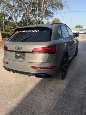 2025 Audi Q5 45 S line quattro Premium